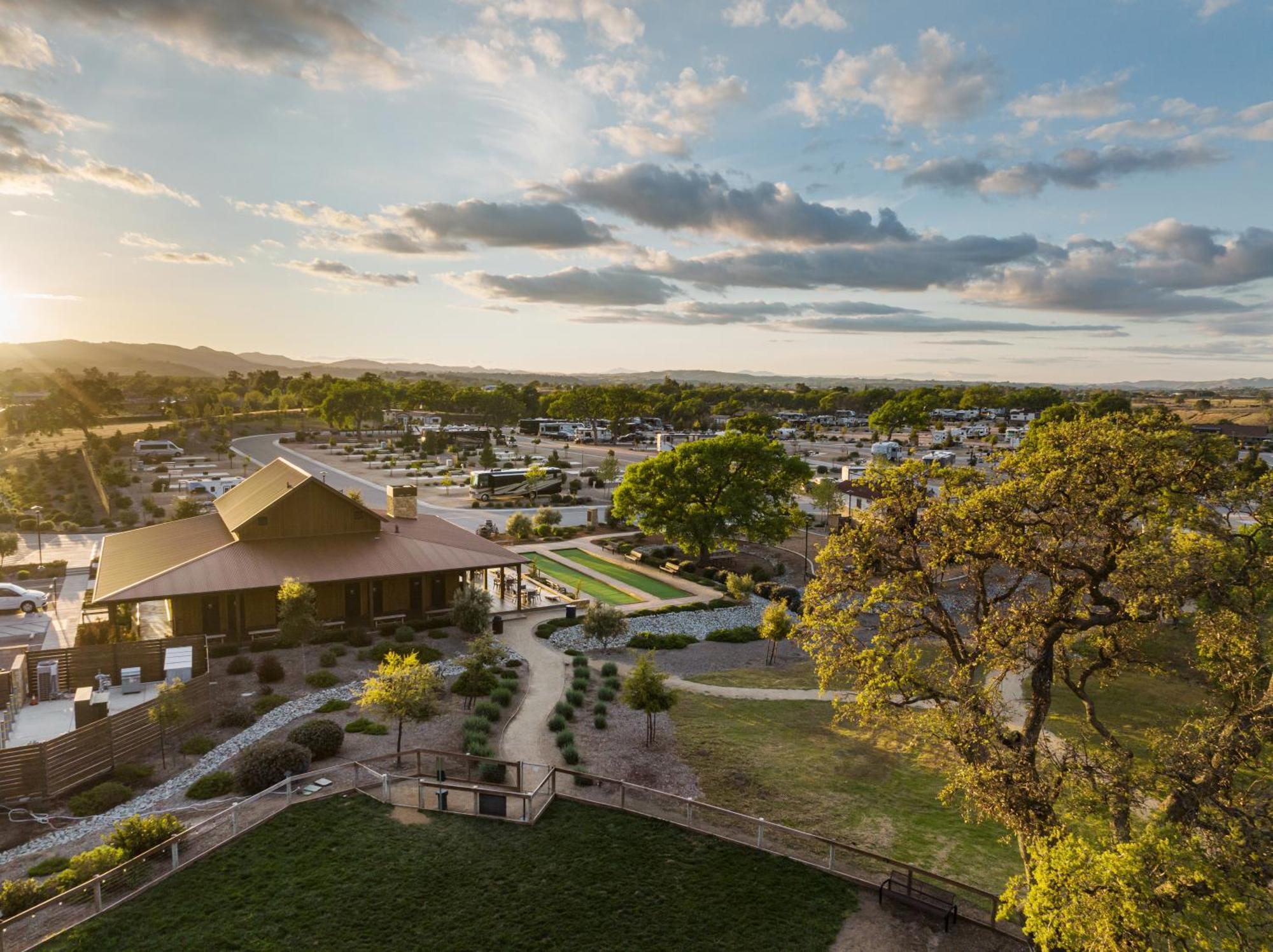 Hotel Sun Outdoors El Paso de Robles Exterior foto